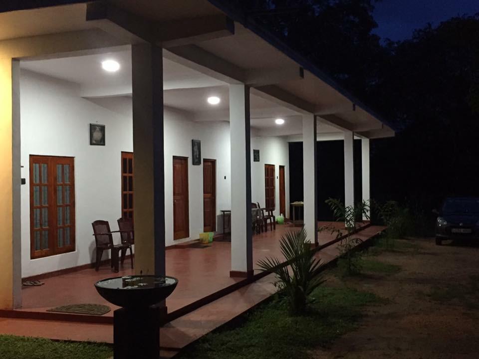 Punkalasa Tourist Lodge Anuradhapura Exterior foto